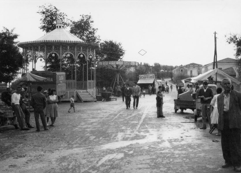 https://www.bascianostorica.com/wp-content/uploads/2022/04/ARCHIVIO_DI_CAMILLO010_1.jpg